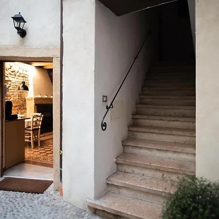 Becket Flat Apartment Verona