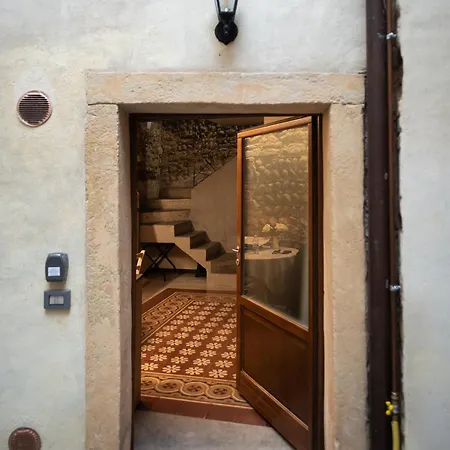 Becket Flat Apartment Verona